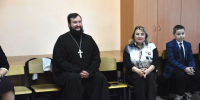Сотрудник Молодёжного отдела Касимовской епархии иерей Александр Веденеев принял участие в мероприятии, посвященном празднику Покров Пресвятой Богородицы  прошедшем в школе №106 г. Сасово - Касимовская епархия