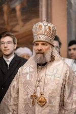 Преосвященнейший епископ Исаакий сослужил митрополиту Корсунскому и Западноевропейскому Марку за прощальной Божественной литургией