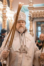 Преосвященнейший епископ Исаакий сослужил митрополиту Корсунскому и Западноевропейскому Марку за прощальной Божественной литургией